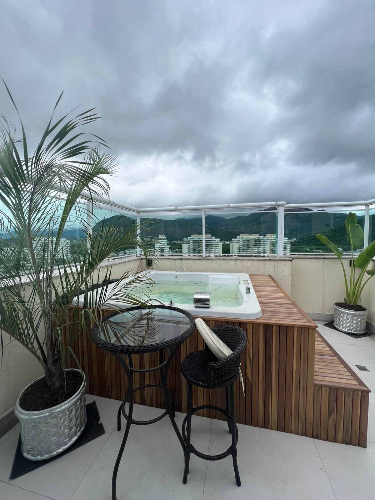Cobertura com hidromassagem e varanda gourmet - foto 2